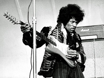 Jimi Hendrix - 1967 (PD) / Zum Vergrößern auf das Bild klicken
