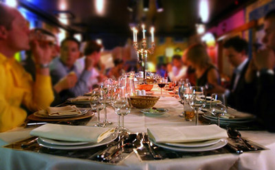 Essen im Restaurant - (c) Alexander - Fotolia